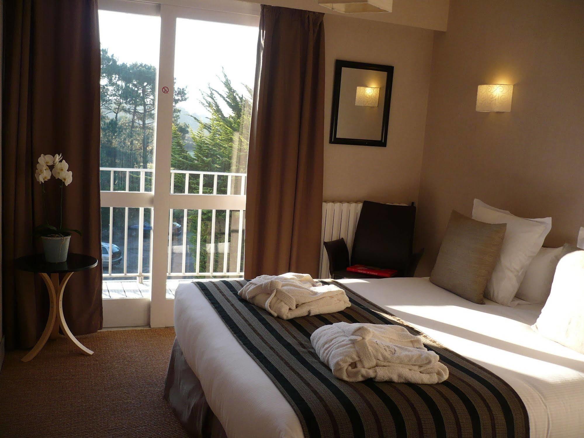 Le Galet Hotel & Spa Saint-Philibert  Zewnętrze zdjęcie